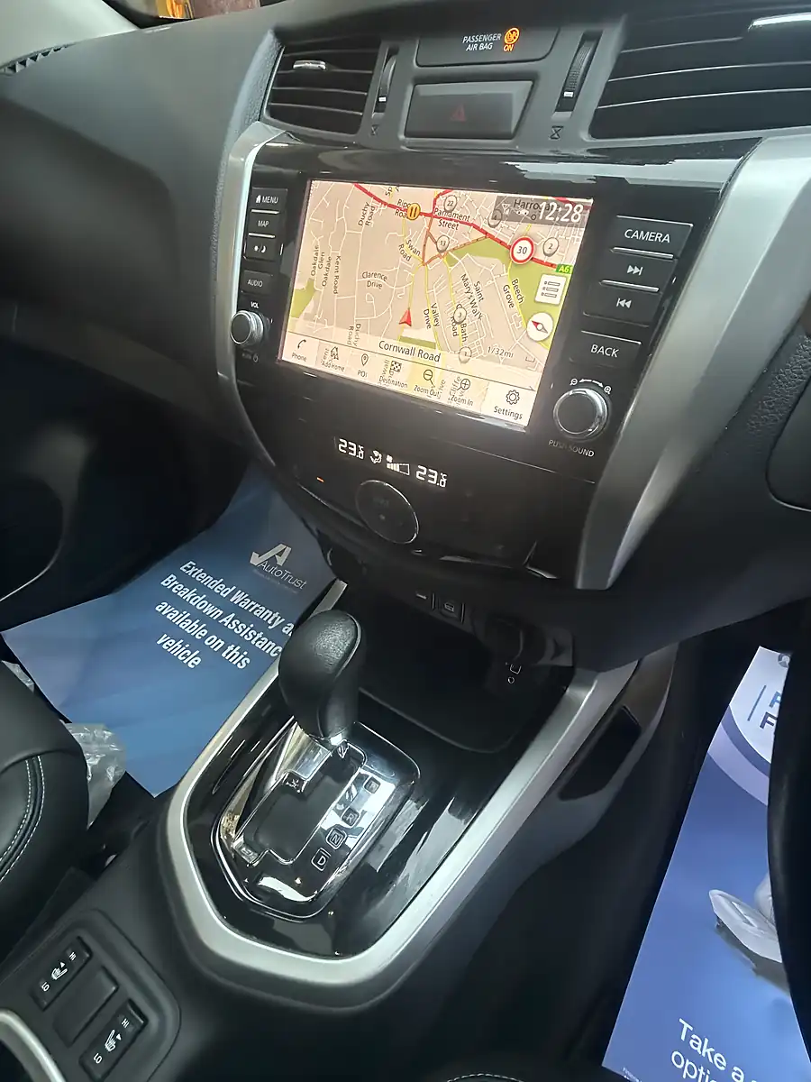 Used 2021 Nissan Navara N-Guard Metallic Twilight Grey - Interior and Exterior details 11