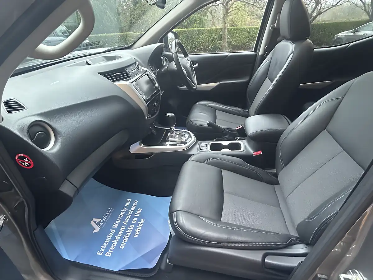 Used 2021 Nissan Navara N-Guard Metallic Twilight Grey - Interior and Exterior details 14