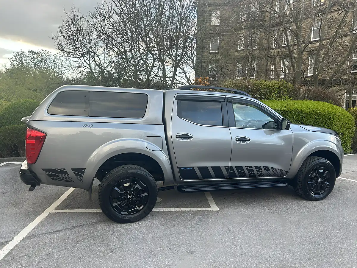 Used 2021 Nissan Navara N-Guard Twilight Grey - Interior and Exterior details 10