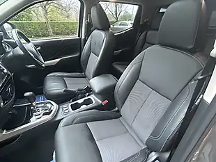 Used 2021 Nissan Navara N-Guard Twilight Grey - Interior and Exterior details 10