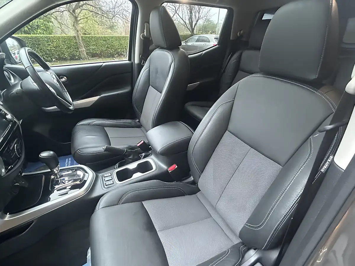 Used 2021 Nissan Navara N-Guard Twilight Grey - Interior and Exterior details 10