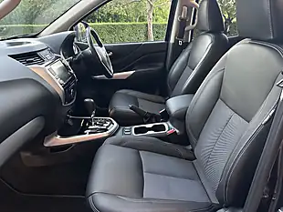 Used 2021 Nissan Navara N-Guard Twilight Grey - Interior and Exterior details 14