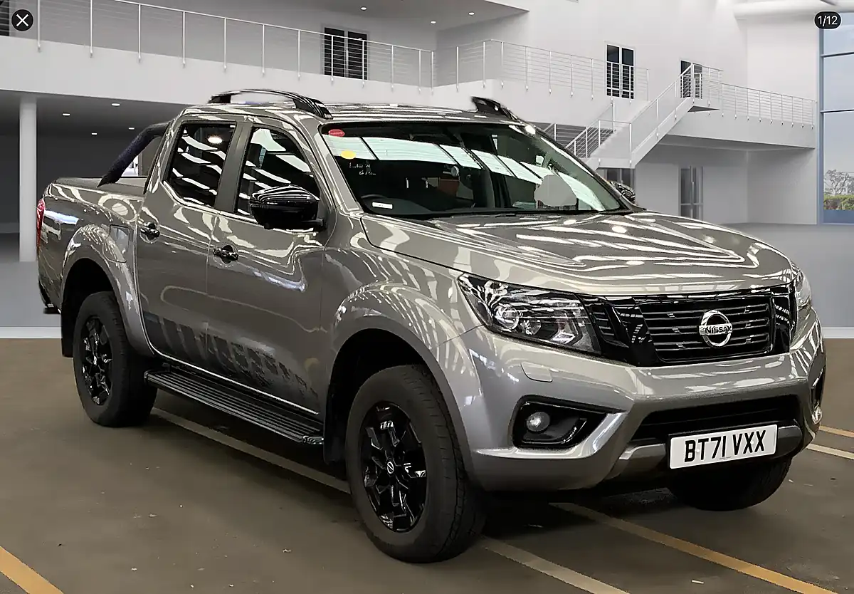 Used 2021 Nissan Navara N-Guard Twilight Grey - Interior and Exterior details 4