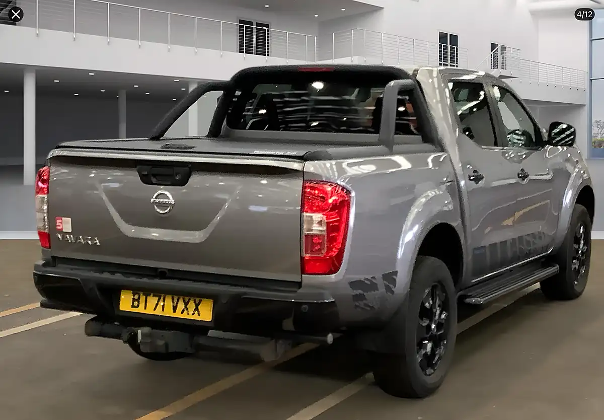 Used 2021 Nissan Navara N-Guard Twilight Grey - Interior and Exterior details 7