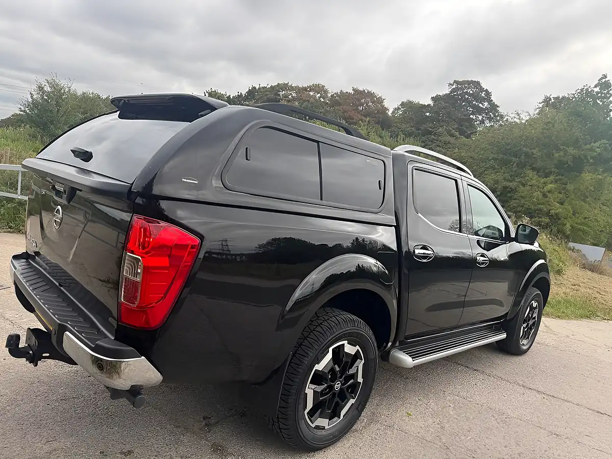 Used 2021 Nissan Navara Tekna Black - Interior and Exterior details 4