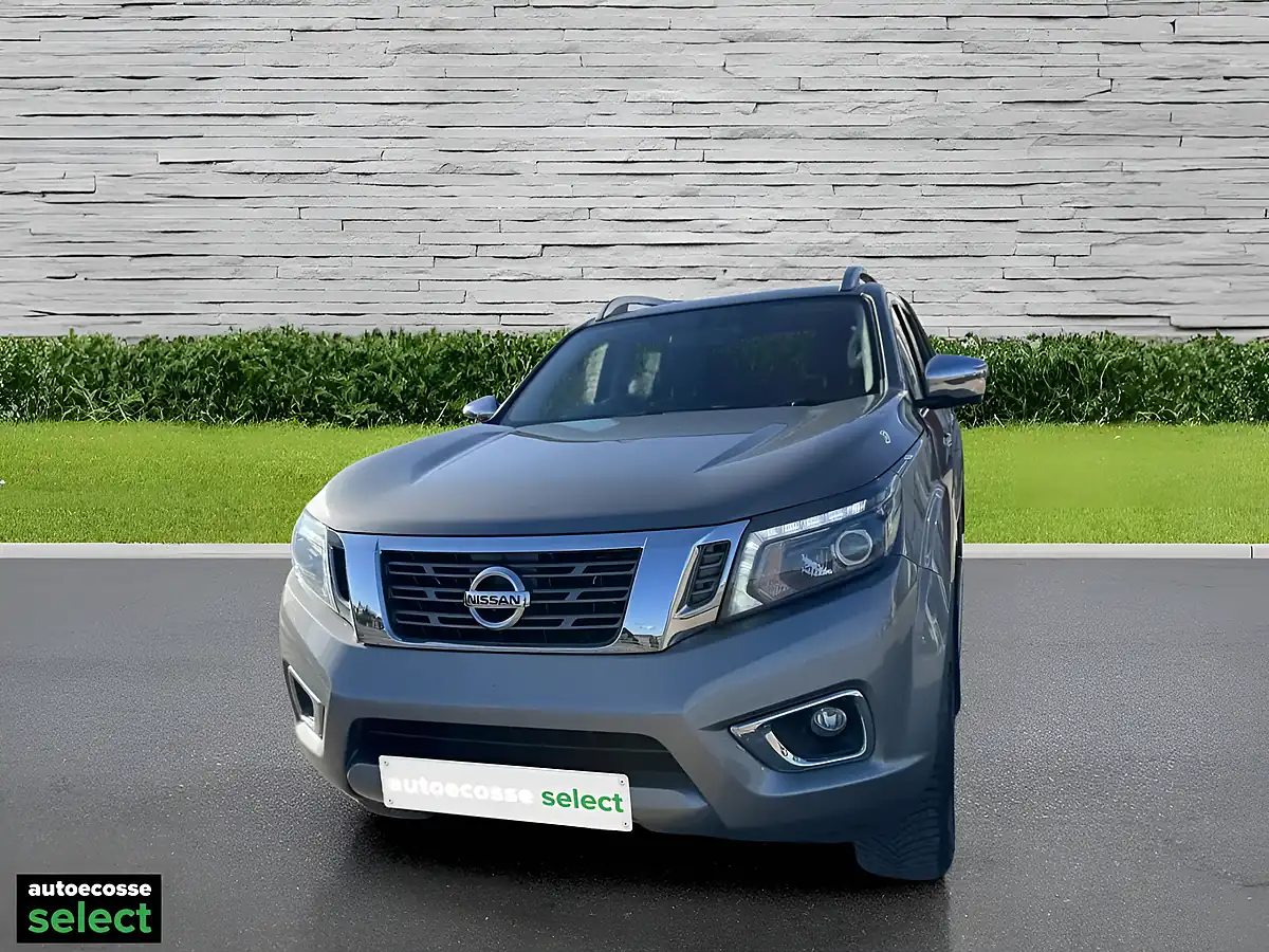 Used 2021 Nissan Navara Tekna Grey - Interior and Exterior details 10