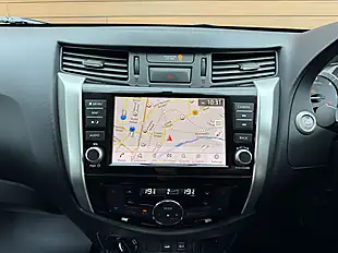 Used 2021 Nissan Navara Tekna Grey - Interior and Exterior details 17