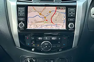 Used 2021 Nissan Navara Tekna Pearl Black - Interior and Exterior details 12