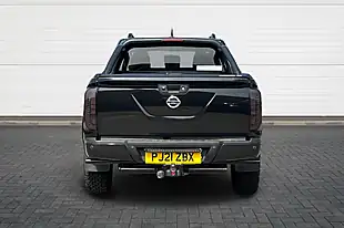 Used 2021 Nissan Navara Tekna Pearl Black - Interior and Exterior details 4