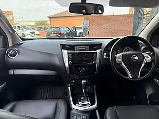 Used 2021 Nissan Navara Tekna Silver - Interior and Exterior details 3