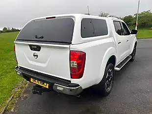 Used 2021 Nissan Navara Tekna White - Interior and Exterior details 7