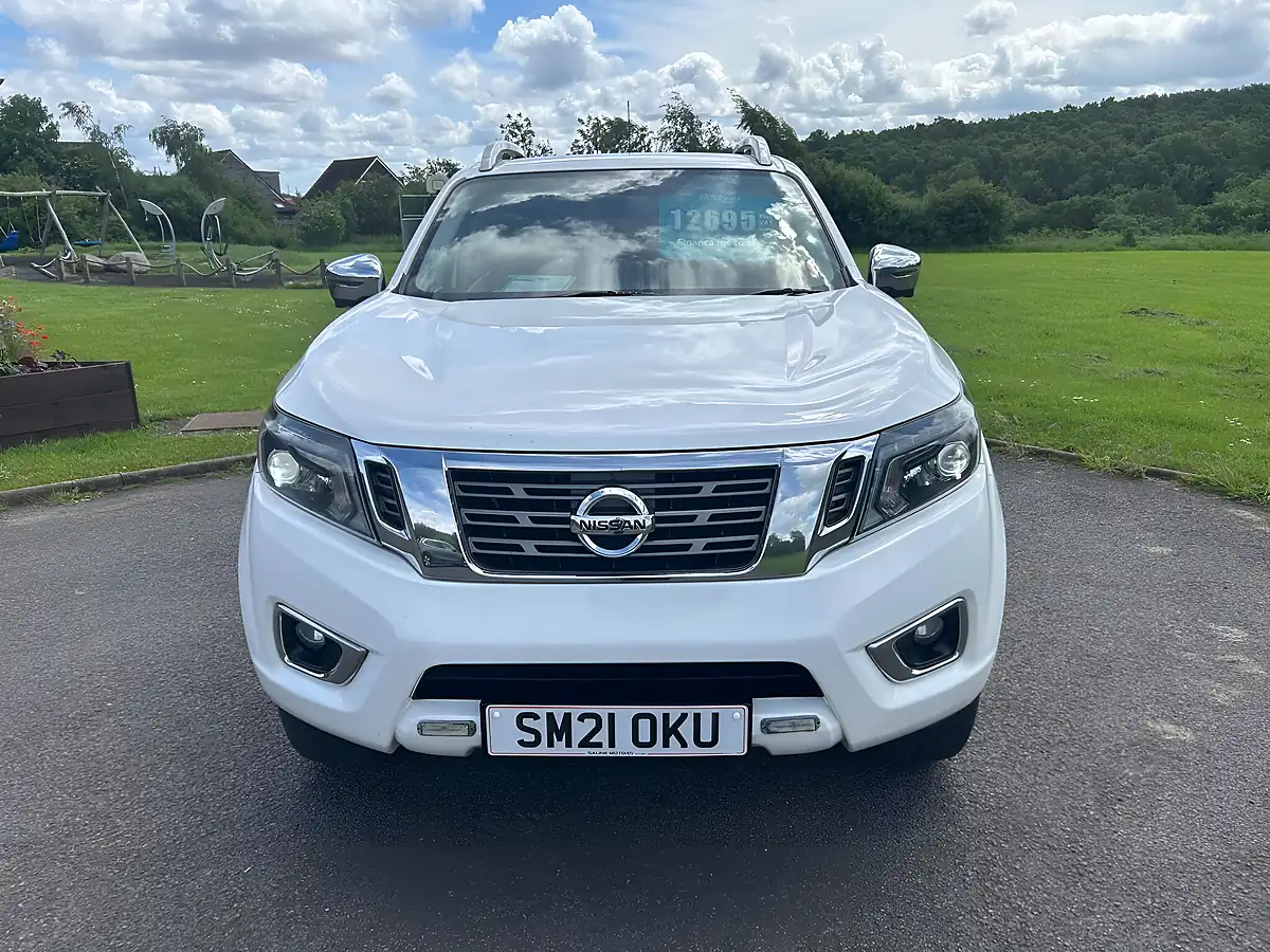 Used 2021 Nissan Navara Tekna White - Interior and Exterior details 2