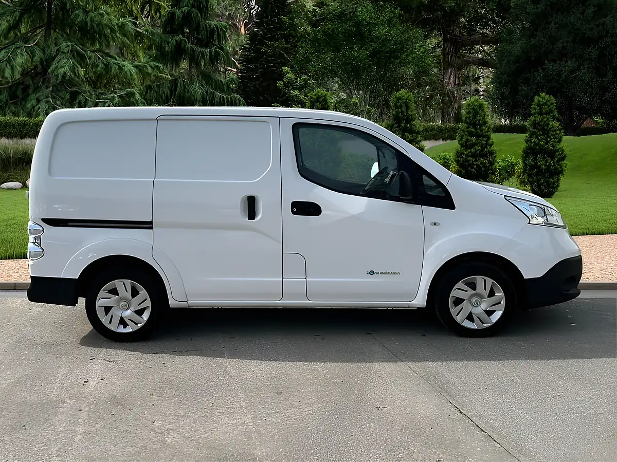 Used 2021 Nissan Nv200 Acenta White - Interior and Exterior details 4