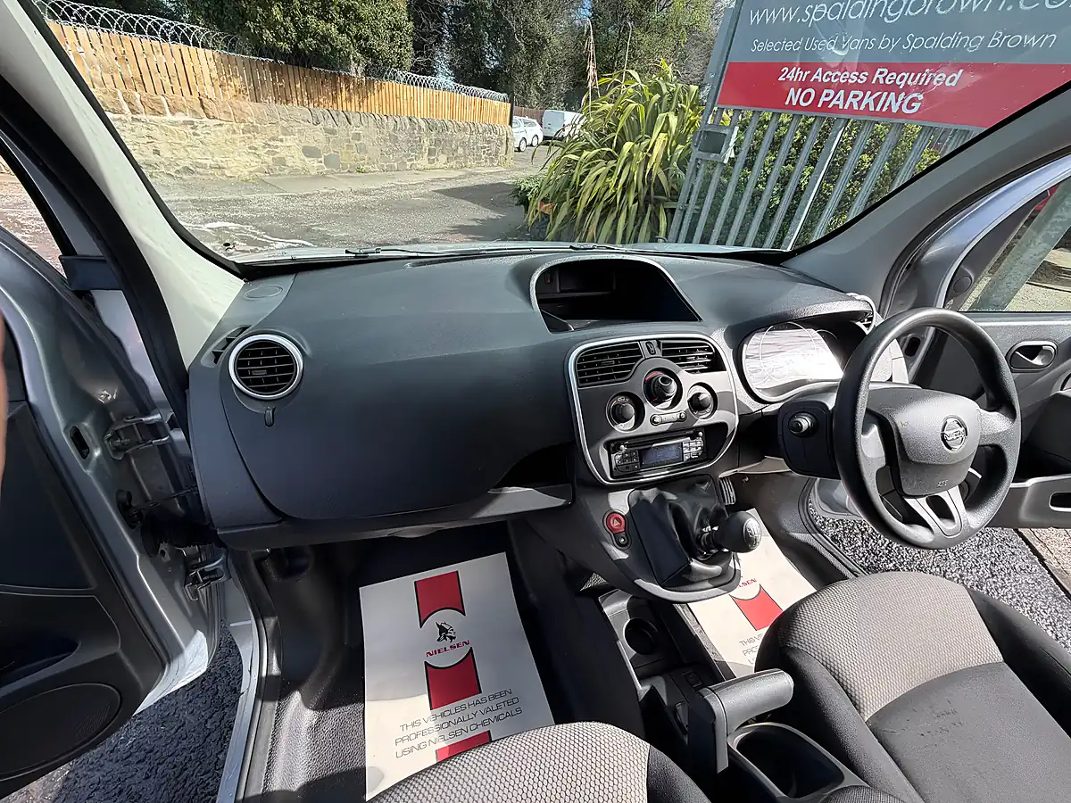 Used 2021 Nissan NV250 Acenta Grey - Interior and Exterior details 14