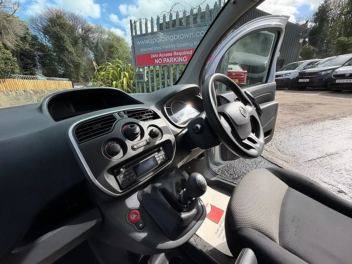 Used 2021 Nissan NV250 Acenta Grey - Interior and Exterior details 15