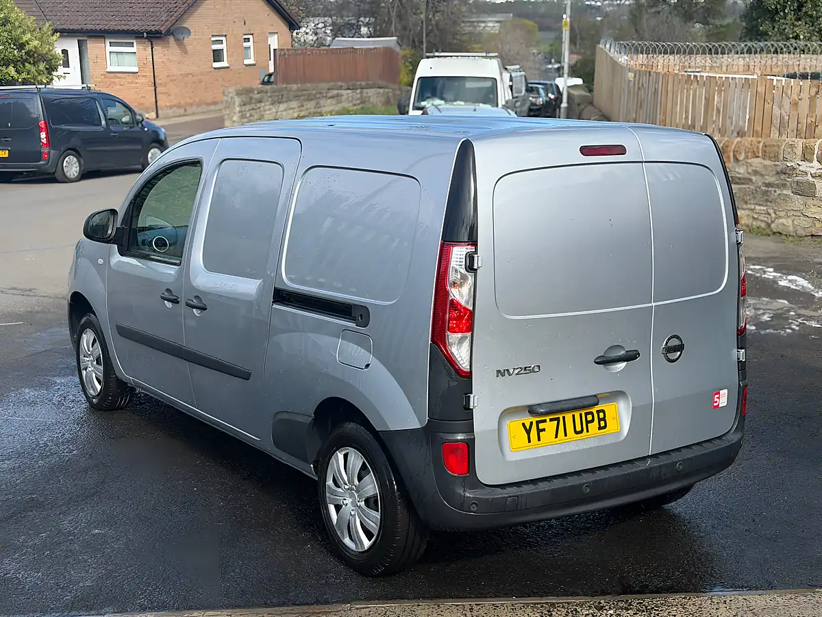 Used 2021 Nissan NV250 Acenta Grey - Interior and Exterior details 4