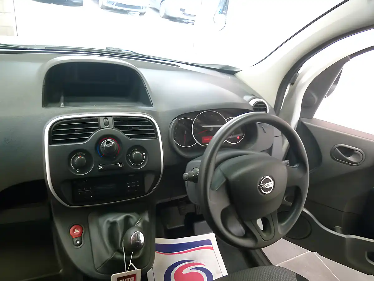 Used 2021 Nissan NV250 Acenta L2 White - Interior and Exterior details 14