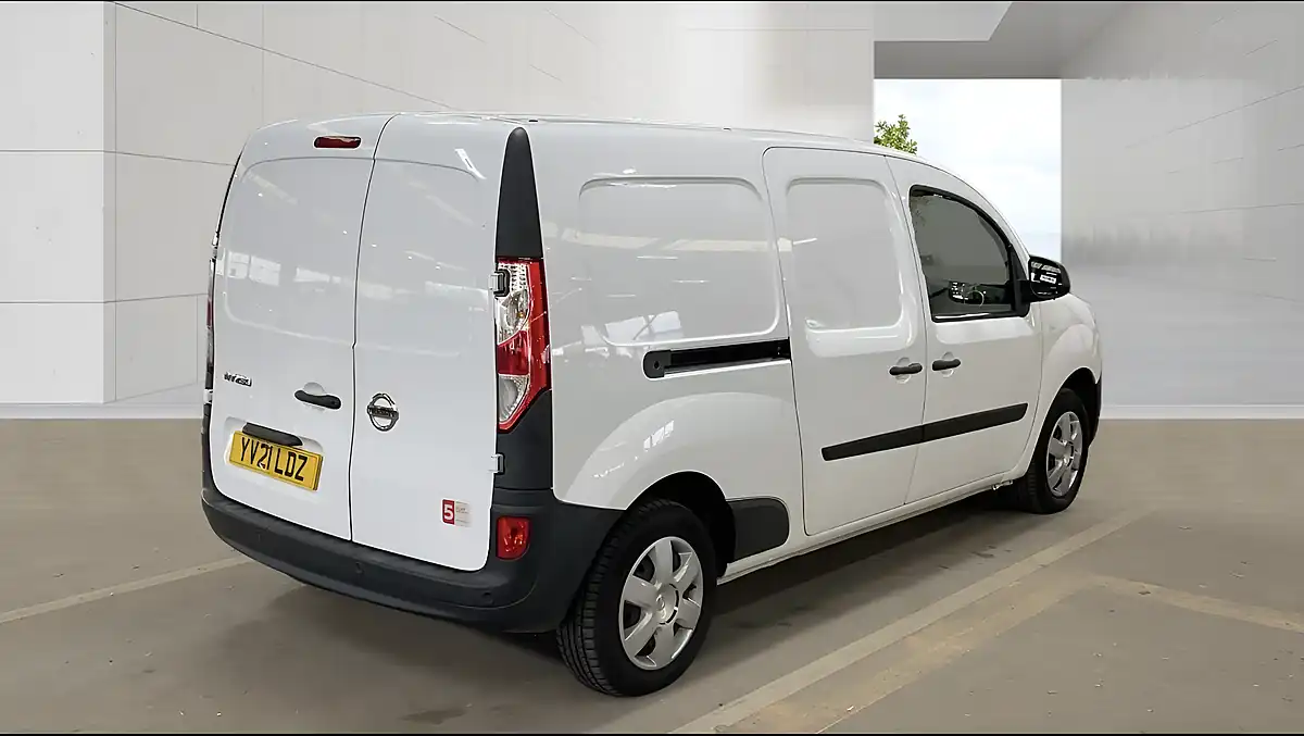 Used 2021 Nissan NV250 Acenta White - Interior and Exterior details 4