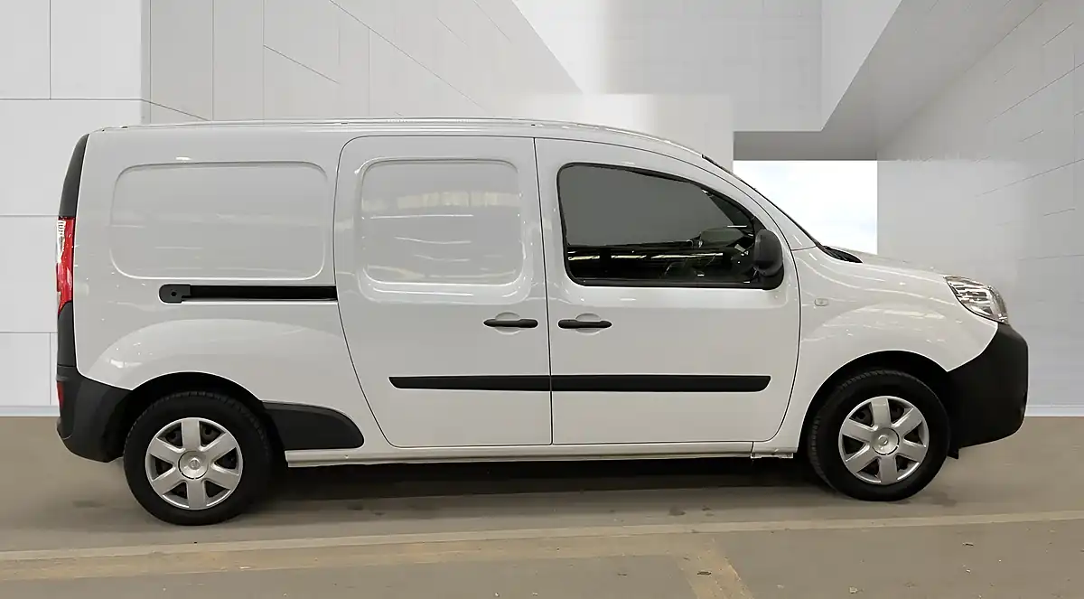 Used 2021 Nissan NV250 Acenta White - Interior and Exterior details 5