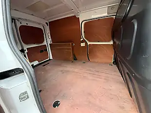Used 2021 Nissan NV250 Acenta White - Interior and Exterior details 12
