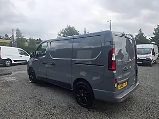 Used 2021 Nissan NV300 Tekna L1 H1 Grey - Interior and Exterior details 11