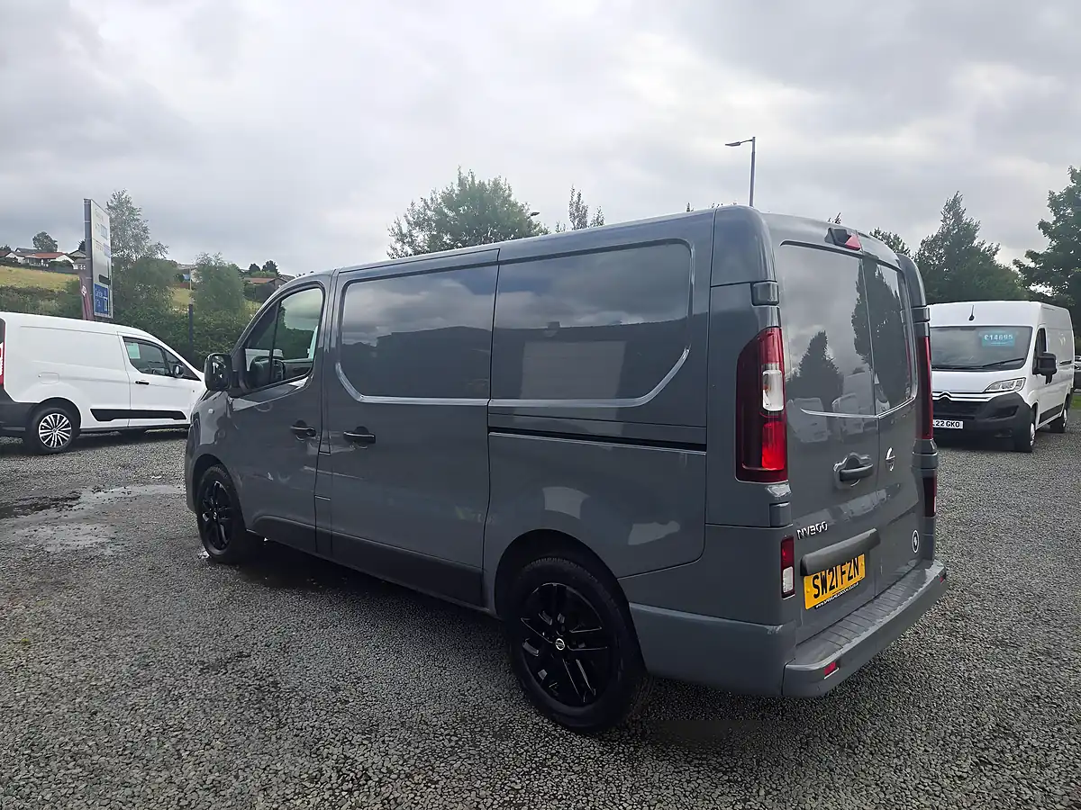 Used 2021 Nissan NV300 Tekna L1 H1 Grey - Interior and Exterior details 11