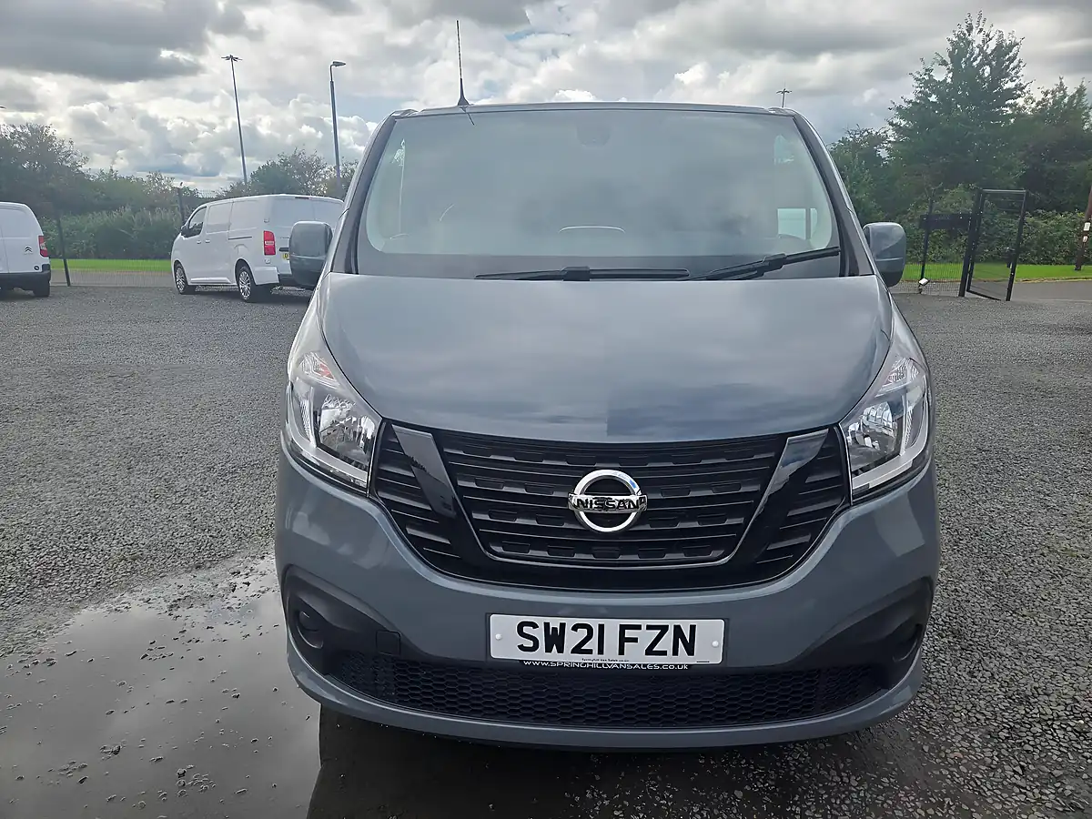 Used 2021 Nissan NV300 Tekna L1 H1 Grey - Interior and Exterior details 12