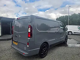 Used 2021 Nissan NV300 Tekna L1 H1 Grey - Interior and Exterior details 5