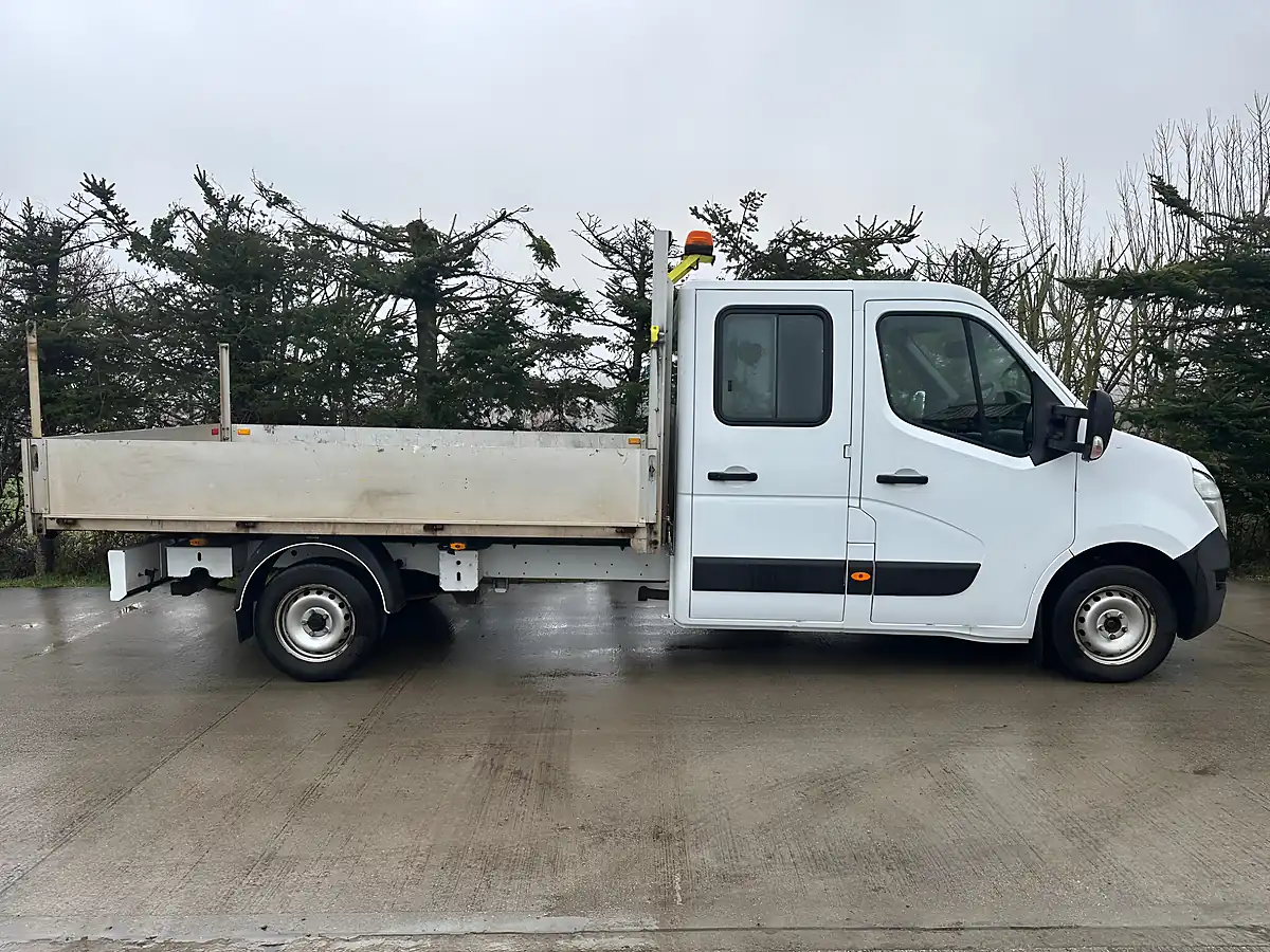 Used 2021 Nissan NV400 - Interior and Exterior details 7