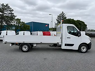Used 2021 Nissan NV400 Tekna 35 L3 Lwb Alloy Dropside White - Interior and Exterior details 4