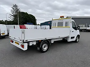 Used 2021 Nissan NV400 Tekna 35 L3 Lwb Alloy Dropside White - Interior and Exterior details 5