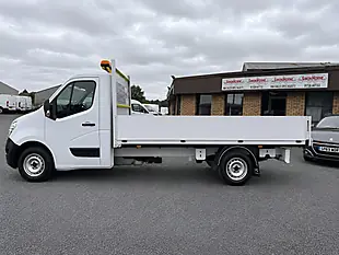 Used 2021 Nissan NV400 Tekna 35 L3 Lwb Alloy Dropside White - Interior and Exterior details 8