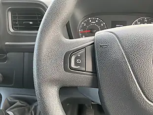 Used 2021 Nissan NV400 Tekna White - Interior and Exterior details 15