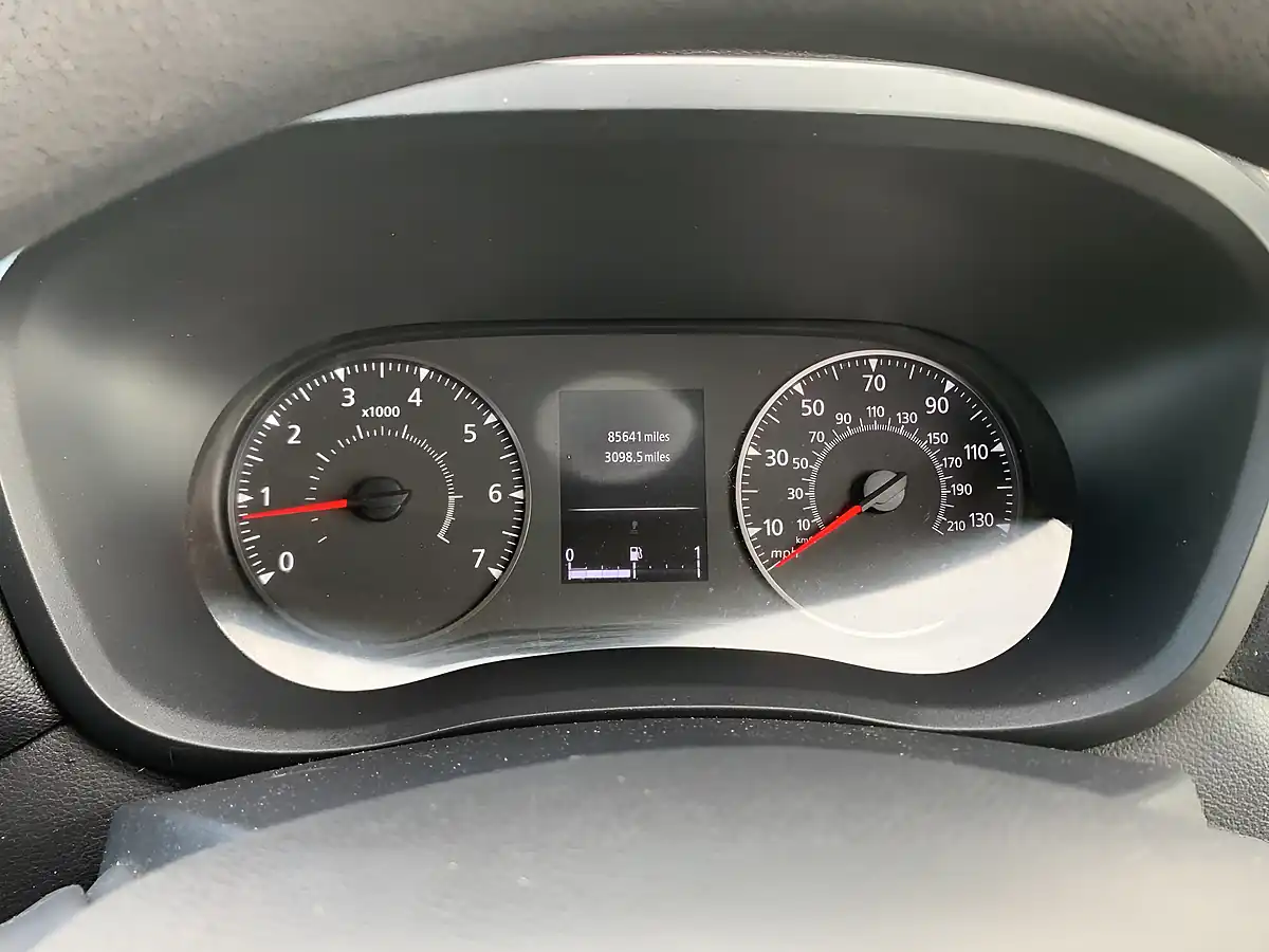 Used 2021 Nissan NV400 Tekna White - Interior and Exterior details 16