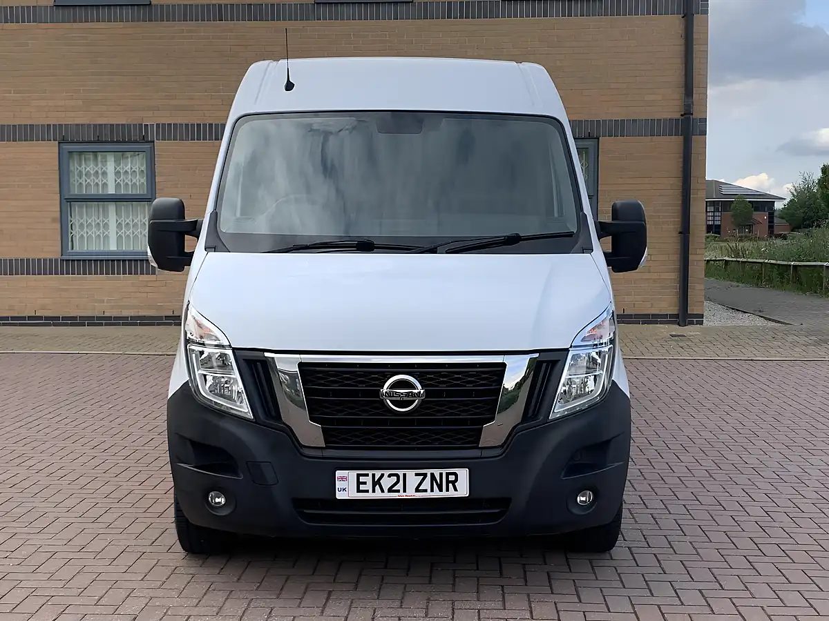 Used 2021 Nissan NV400 Tekna White - Interior and Exterior details 2