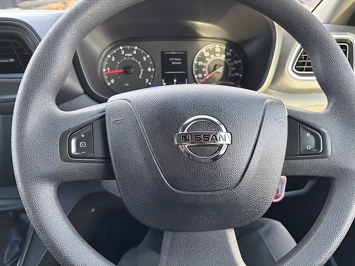 Used 2021 Nissan NV400 Tekna White - Interior and Exterior details 15