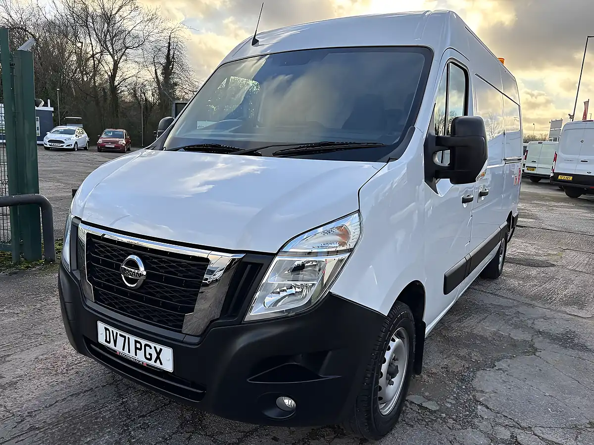 Used 2021 Nissan NV400 Tekna White - Interior and Exterior details 20
