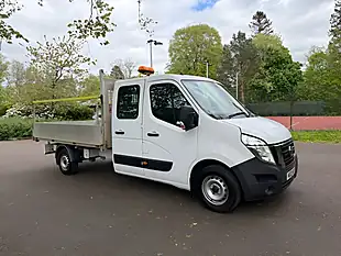 Used 2021 Nissan NV400 Tekna White - Interior and Exterior details 2