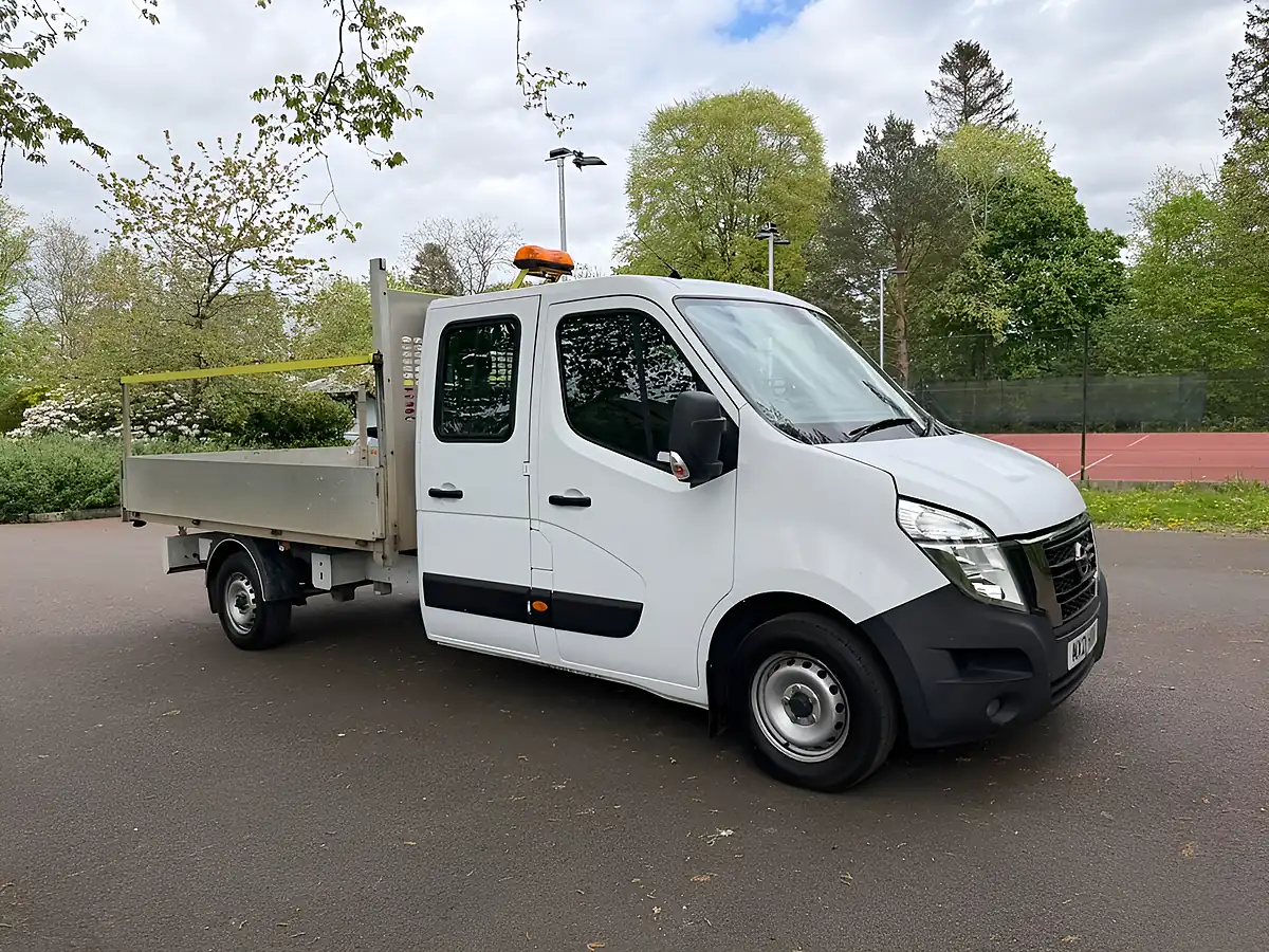 Used 2021 Nissan NV400 Tekna White - Interior and Exterior details 2