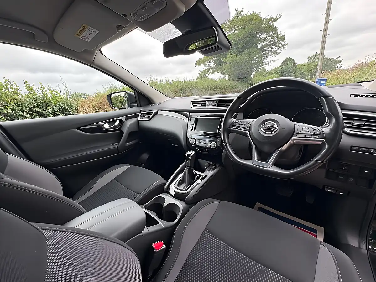 Used 2021 Nissan Qashqai Acenta Premium Black - Interior and Exterior details 10