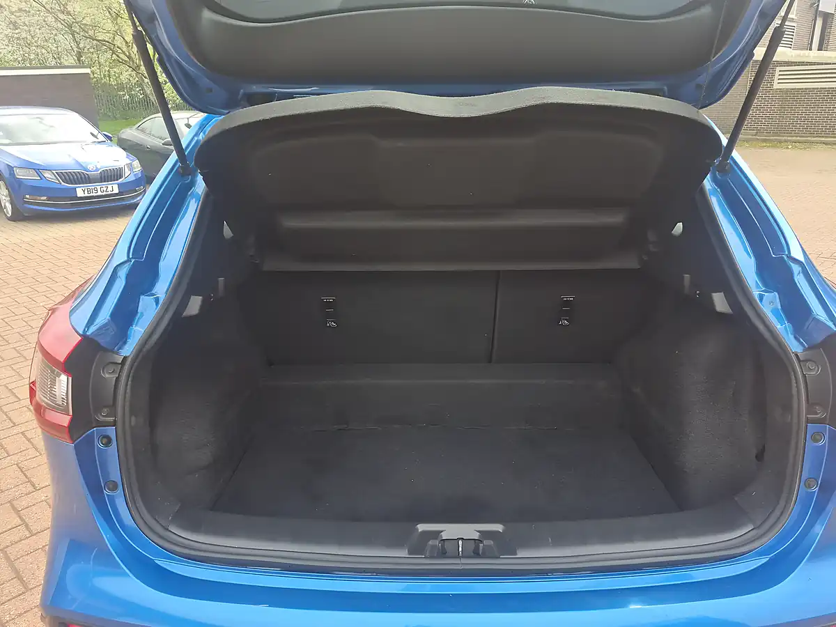 Used 2021 Nissan Qashqai Acenta Premium Blue - Interior and Exterior details 12