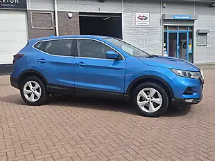 Used 2021 Nissan Qashqai Acenta Premium Blue - Interior and Exterior details 2