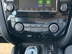 Used 2021 Nissan Qashqai Acenta Premium Blue - Interior and Exterior details 16