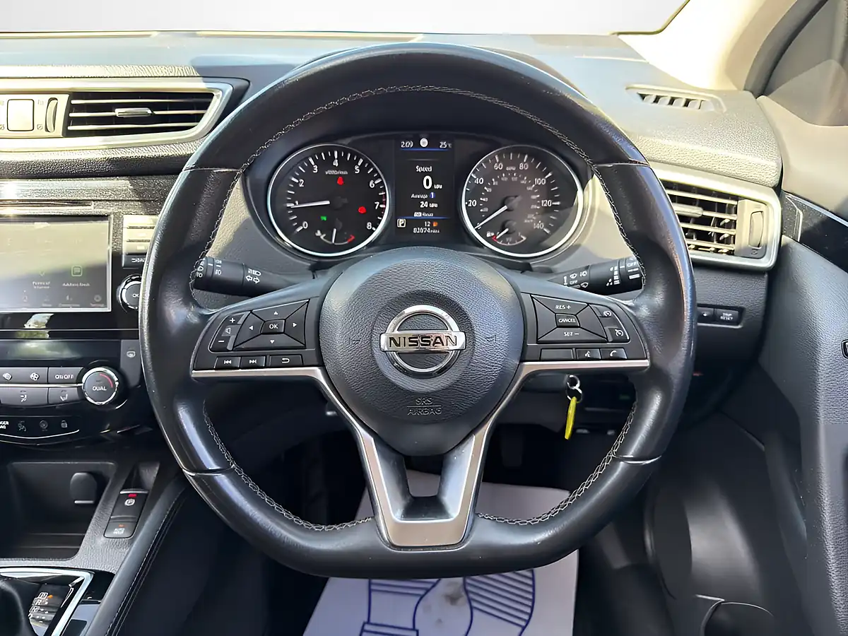 Used 2021 Nissan Qashqai Acenta Premium Blue - Interior and Exterior details 9