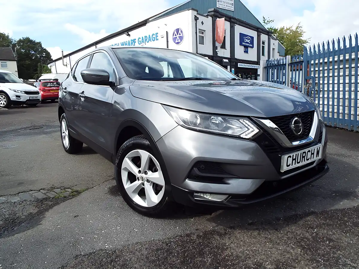 Used 2021 Nissan Qashqai Acenta Premium Grey - Front View