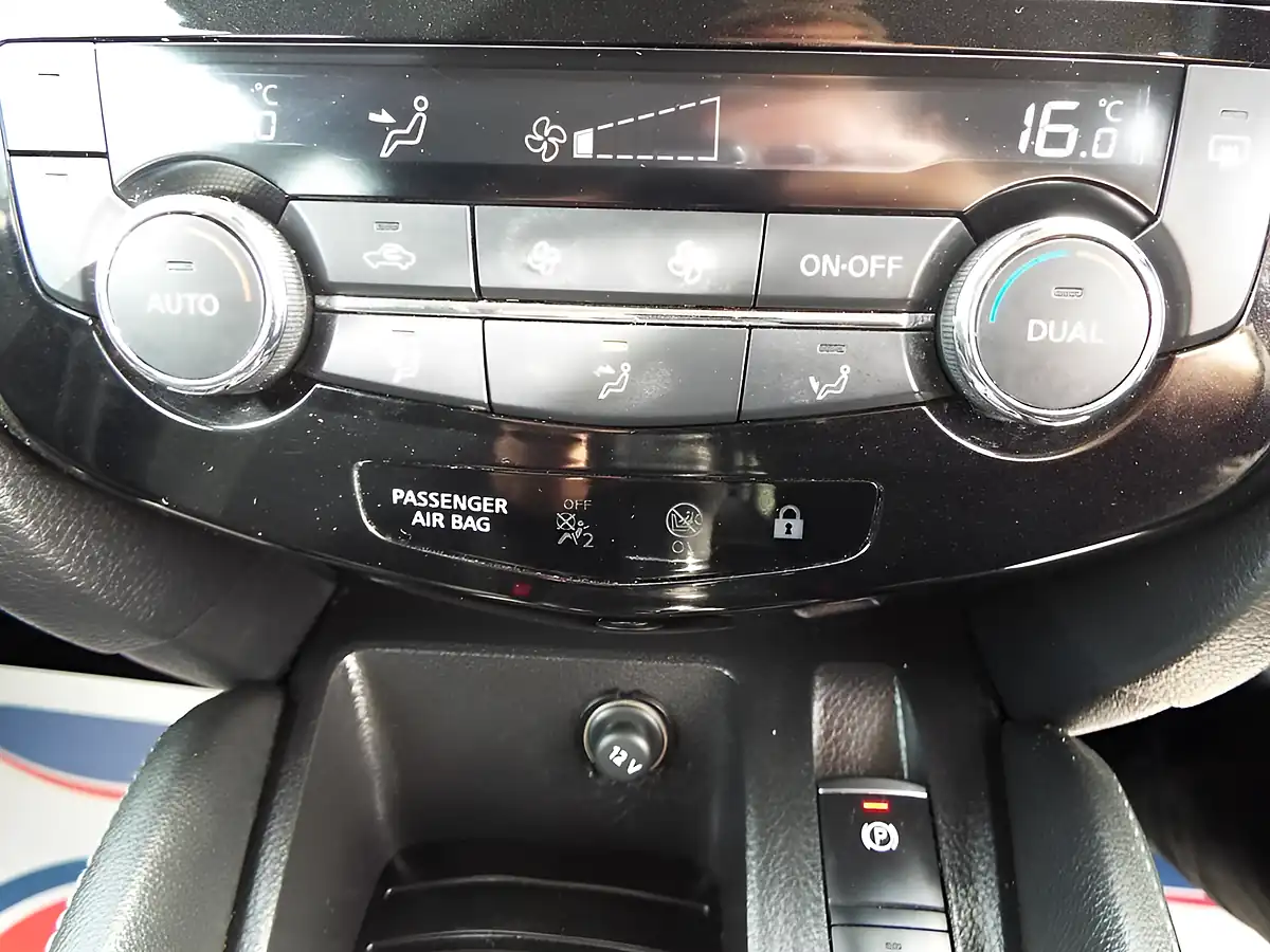 Used 2021 Nissan Qashqai Acenta Premium Grey - Interior and Exterior details 19