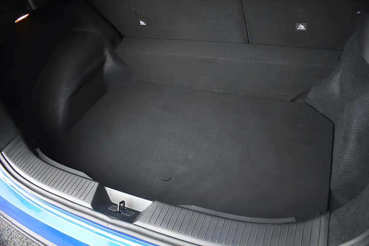 Used 2021 Nissan Qashqai Acenta Premium Magnetic Blue - Interior and Exterior details 15