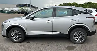 Used 2021 Nissan Qashqai Acenta Premium Silver - Interior and Exterior details 3