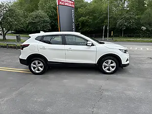Used 2021 Nissan Qashqai Acenta Premium White - Interior and Exterior details 4