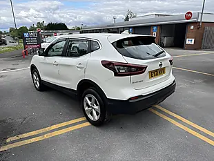 Used 2021 Nissan Qashqai Acenta Premium White - Interior and Exterior details 7